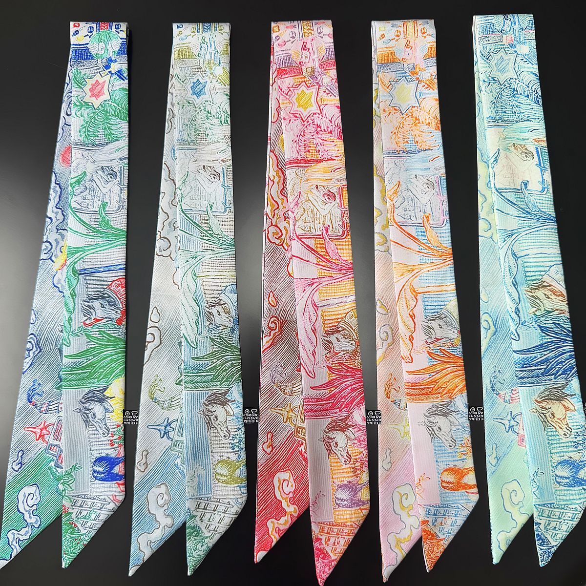 Luxury Silk Scarf with Horse's - đánh giá và giá Luxury Bags China
